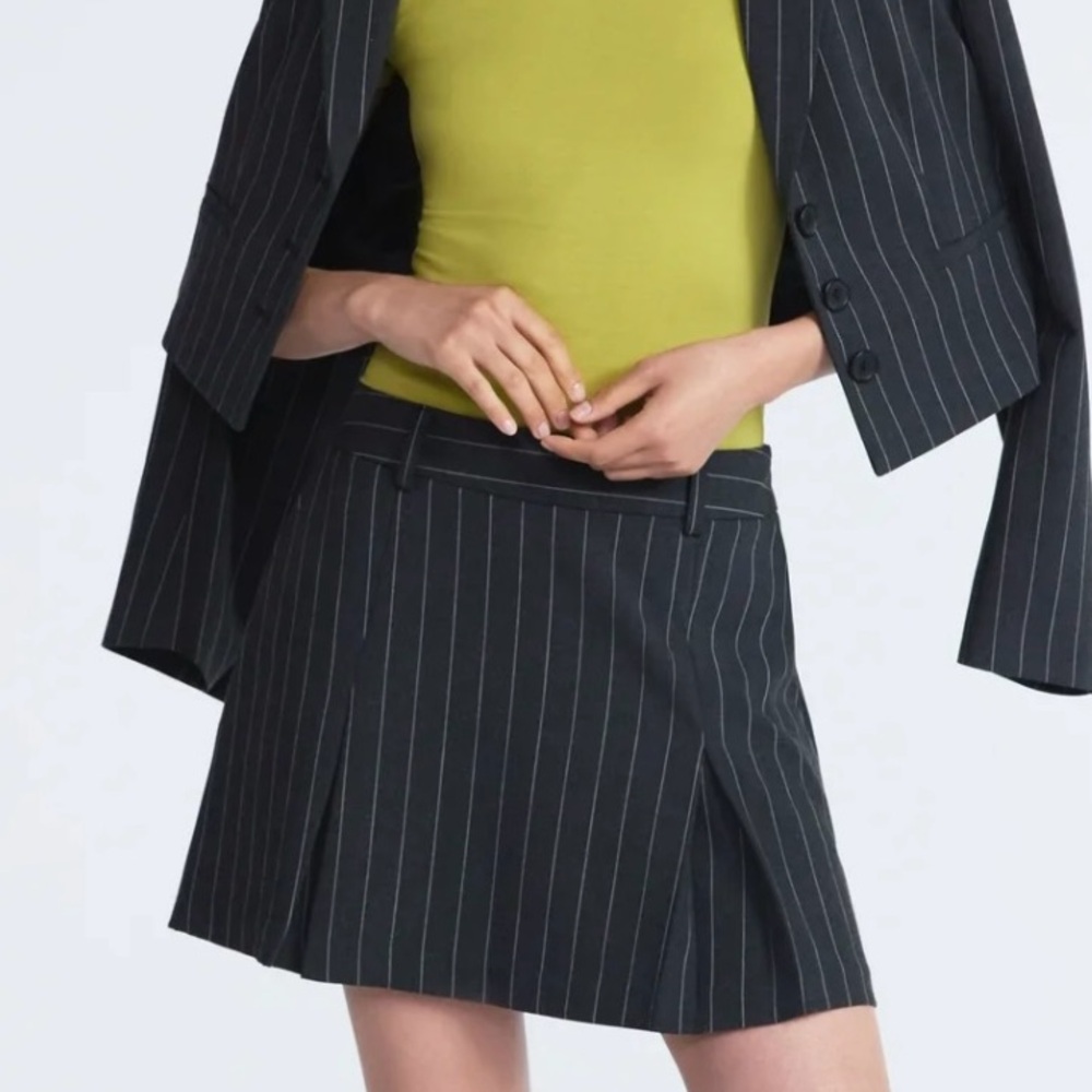 NWT Scoop Black casual office Pinstripe Mini pleated pocket Skirt